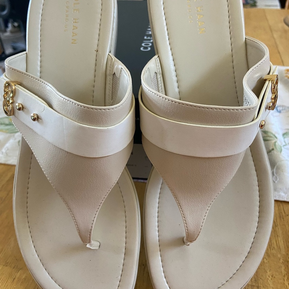 Cole Haan Cream Thong Sandals with Leather Straps